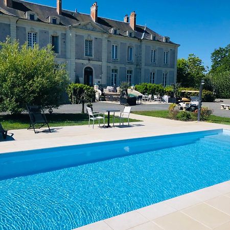 Hotel Particulier Chateau Des Marais Proximite Et Vue Sur Le Lac De Grand Lieu Saint-Philbert-de-Grand-Lieu Exterior foto